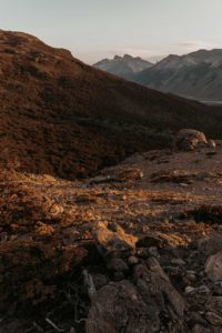 Levé du soleil sur les montagnes en Patagonie.