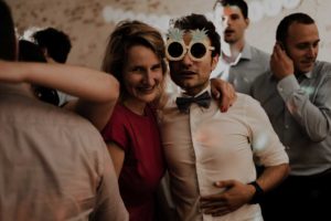 Fin de soirée de mariage.